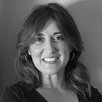 smiling-woman-portrait